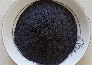 鳞片石墨